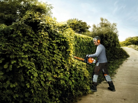 TAILLE-HAIES HS 82 T-750 Stihl