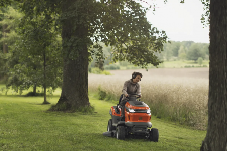 TRACTEUR TONDEUSE TS 215T Husqvarna